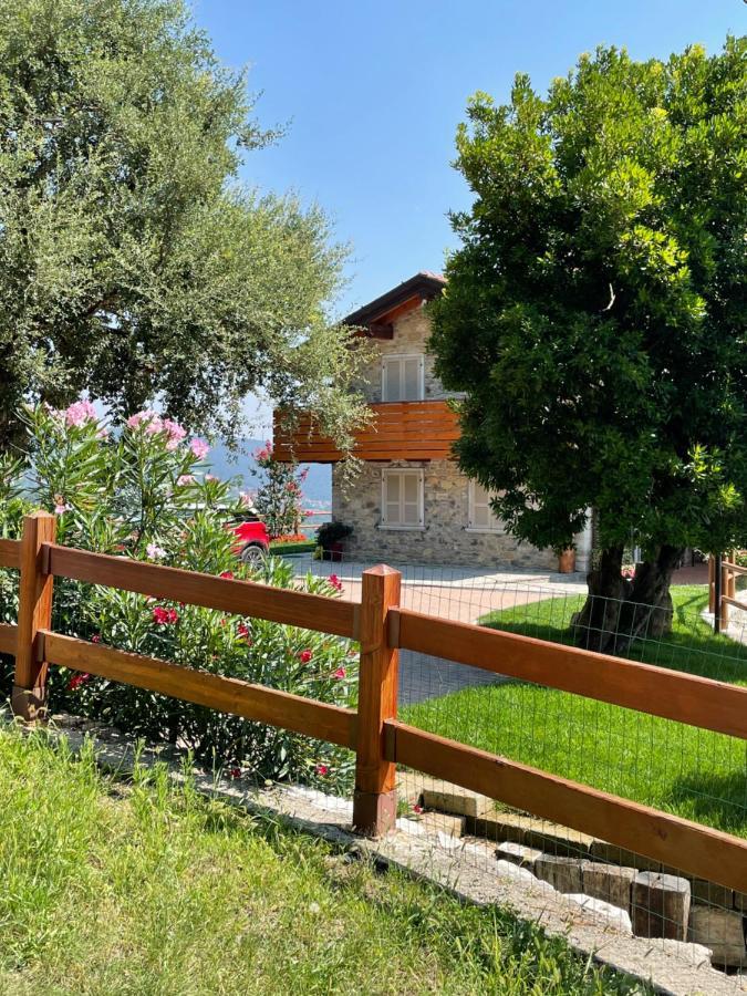 Le Lanterne Bed & Breakfast Villa d'Alme Exterior photo